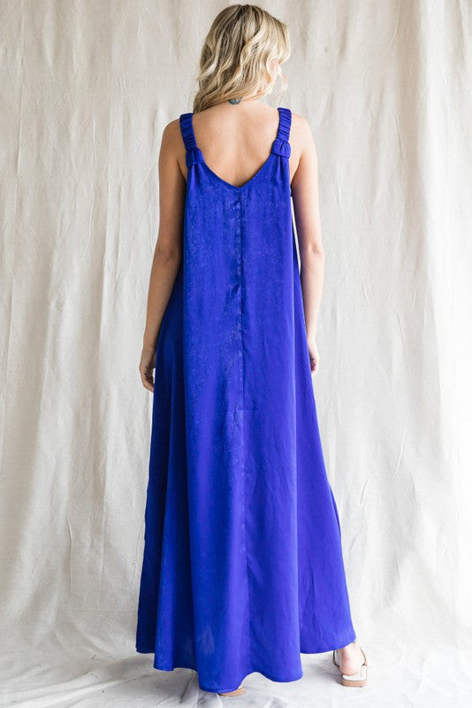 
            
                Load image into Gallery viewer, Riviera Maxi Dress - Case Collection Clothing
            
        
